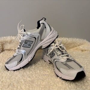 New Balance 530 Shoes White/Blue Women’s Size 9.5